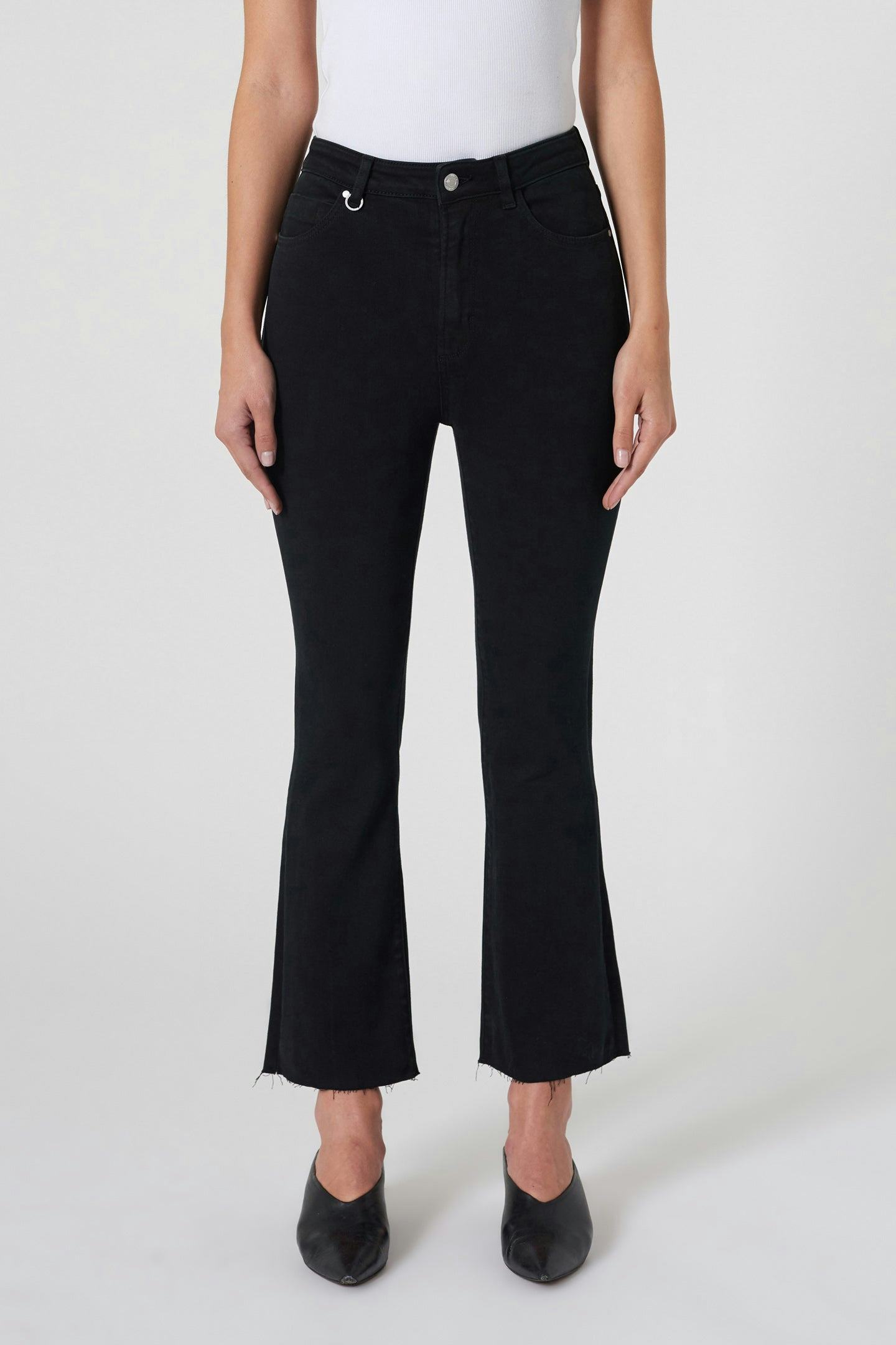 Twiggy Crop Premium Stretch - Noir Neuw dark black womens-jeans 
