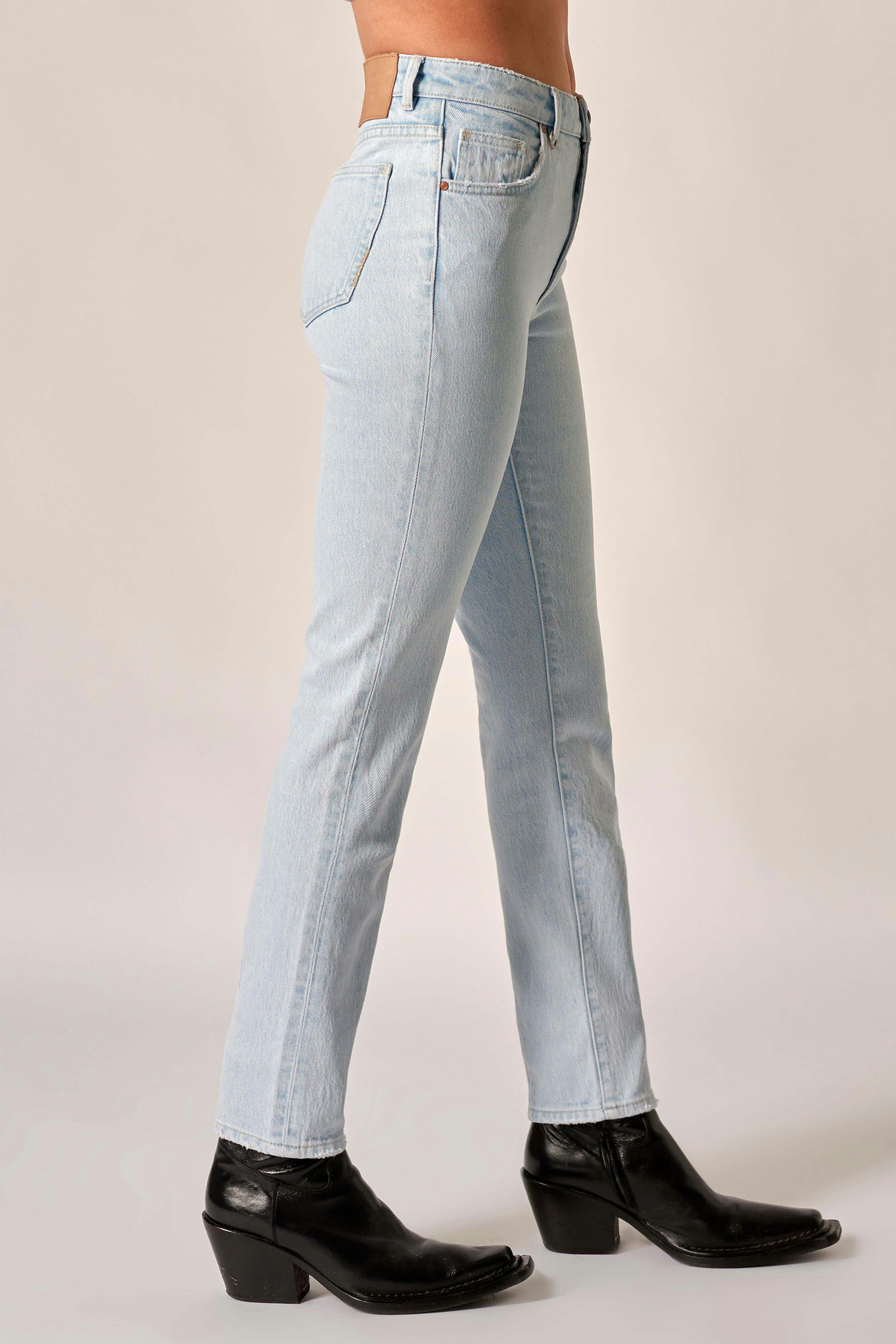 Lexi Straight - Ozone Neuw light grey womens-jeans 